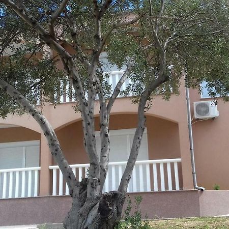 טרוגיר Apartments With A Parking Space Okrug Gornji, Ciovo - 13859 מראה חיצוני תמונה