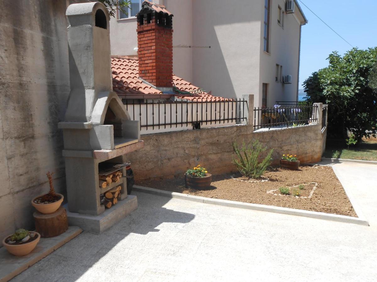 טרוגיר Apartments With A Parking Space Okrug Gornji, Ciovo - 13859 מראה חיצוני תמונה