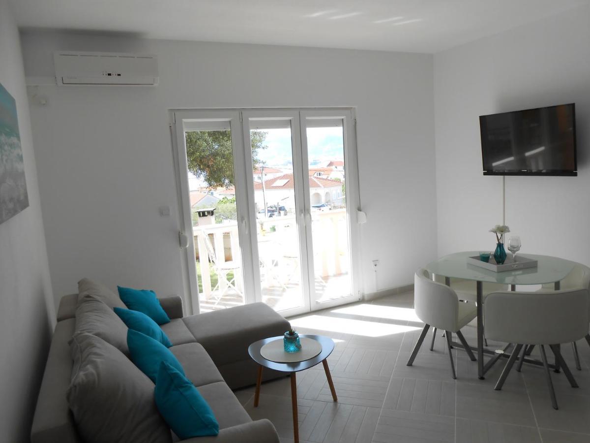 טרוגיר Apartments With A Parking Space Okrug Gornji, Ciovo - 13859 מראה חיצוני תמונה