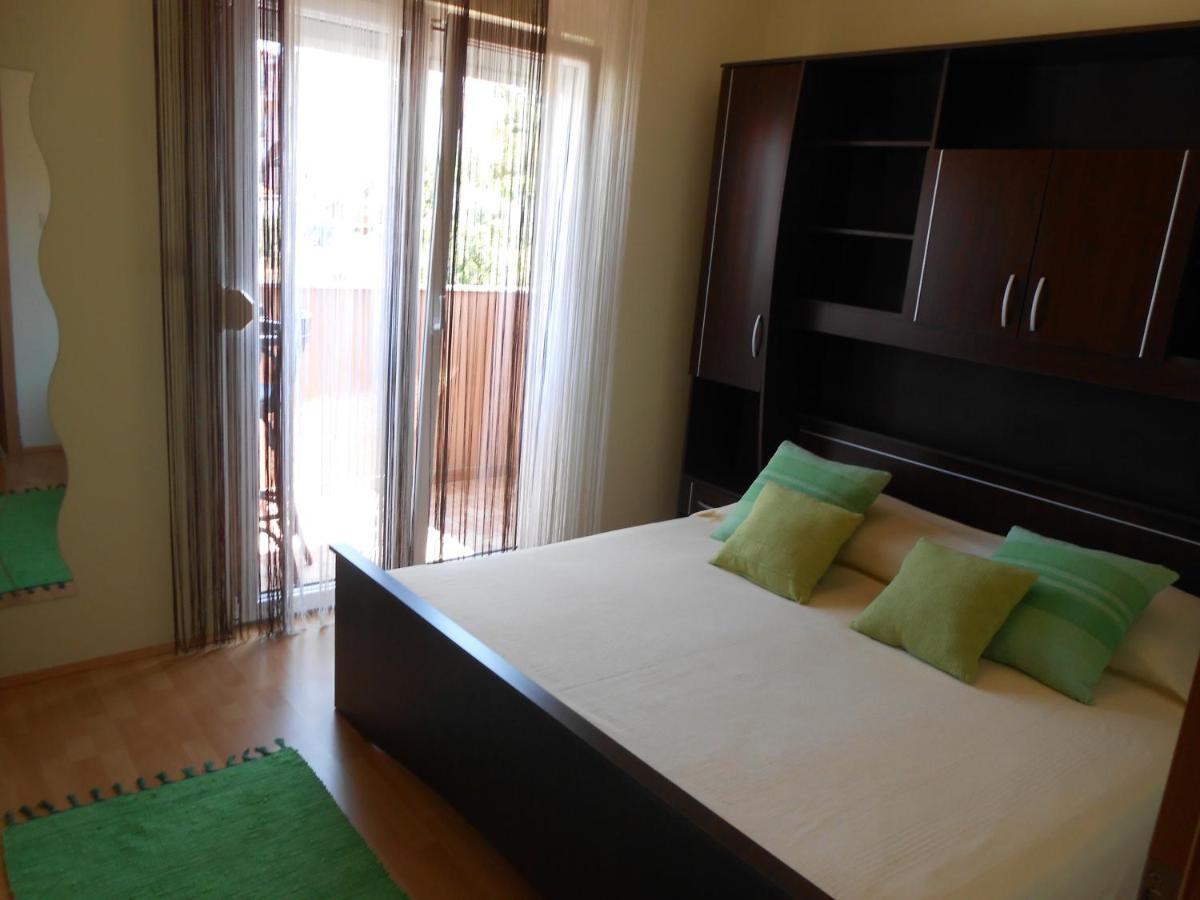 טרוגיר Apartments With A Parking Space Okrug Gornji, Ciovo - 13859 מראה חיצוני תמונה