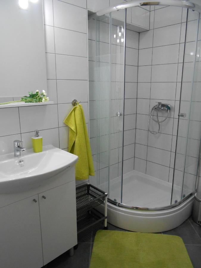טרוגיר Apartments With A Parking Space Okrug Gornji, Ciovo - 13859 מראה חיצוני תמונה